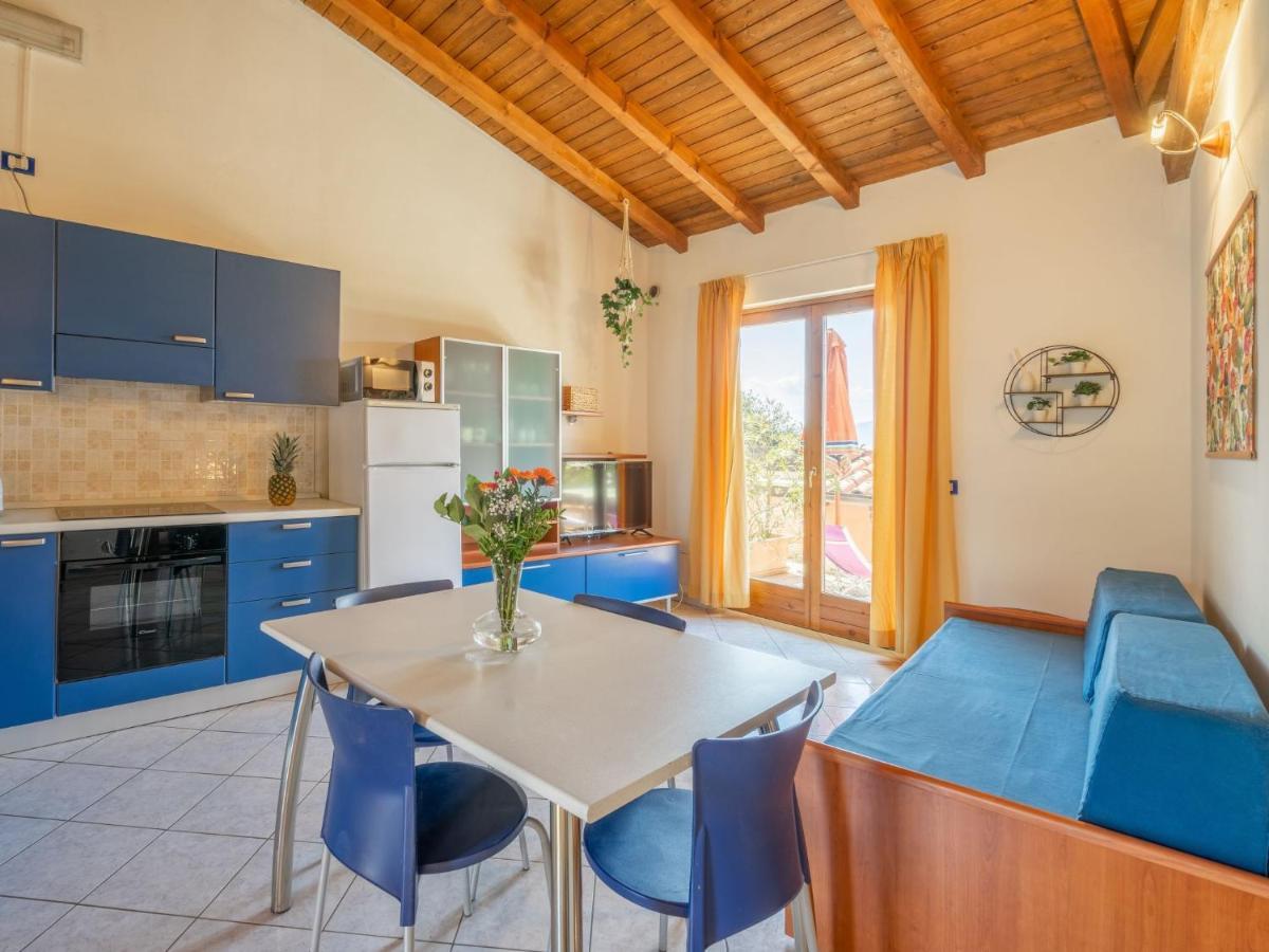 Apartment Residenza Agrifoglio-8 By Interhome Луїно Екстер'єр фото